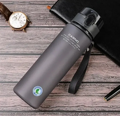 Gourde d’eau portable 560 ml – Sans BPA, Durable & Etanche