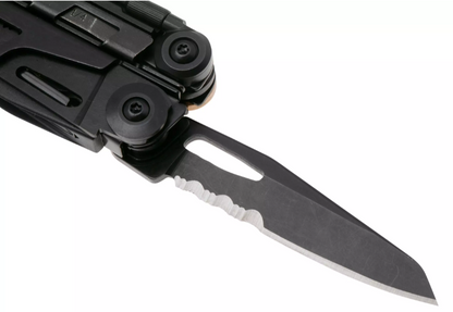 Lame denture et tournevis pour armes à feu