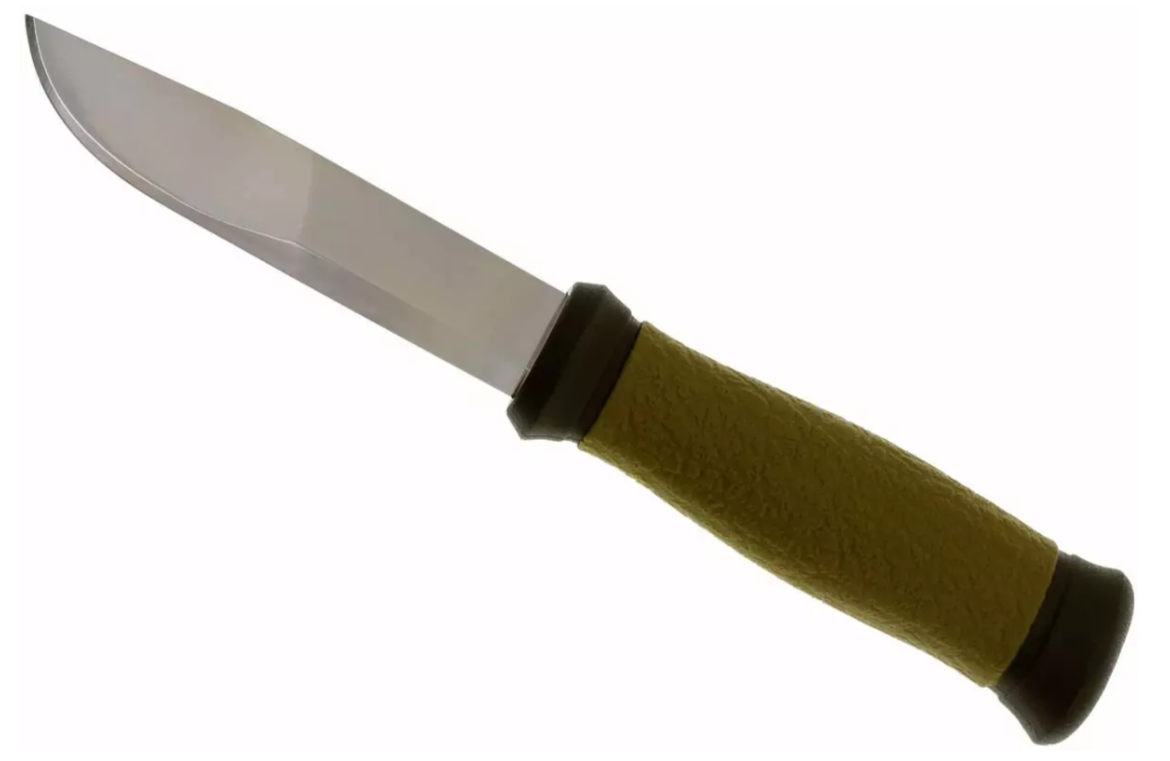 "Détail lame acier carbone et manche ergonomique Morakniv Mora 2000 S"