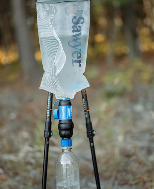 Sawyer Squeeze + Poche CNOC Premium 2 L – Kit de filtration haut de gamme
